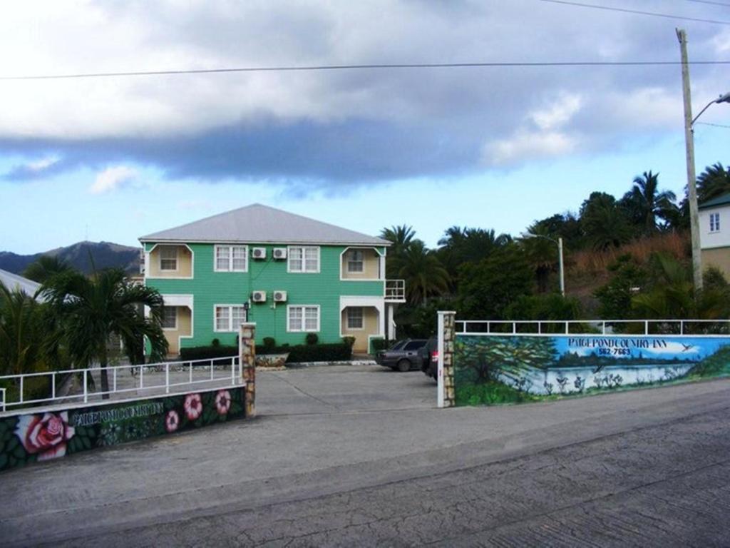Paige Pond Country Inn St. John's Kültér fotó